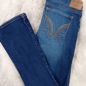 Hollister low-rise boot cut women's jeans size 29